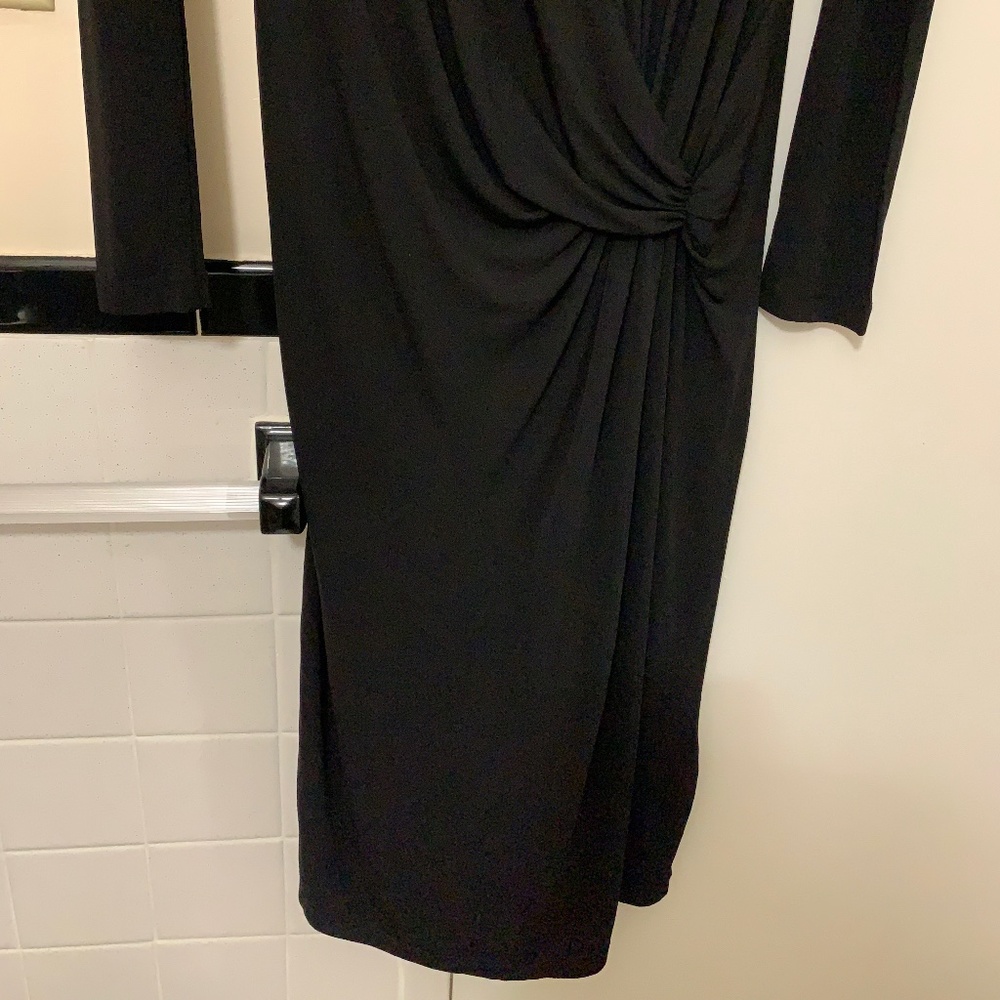NWT REISS BLACK FREYA TWIST FRONT MIDI BODYCON DRESS - SIZE 8 - Picture 10 of 16